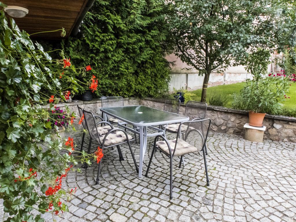 Apartment Livi Mikulov Buitenkant foto
