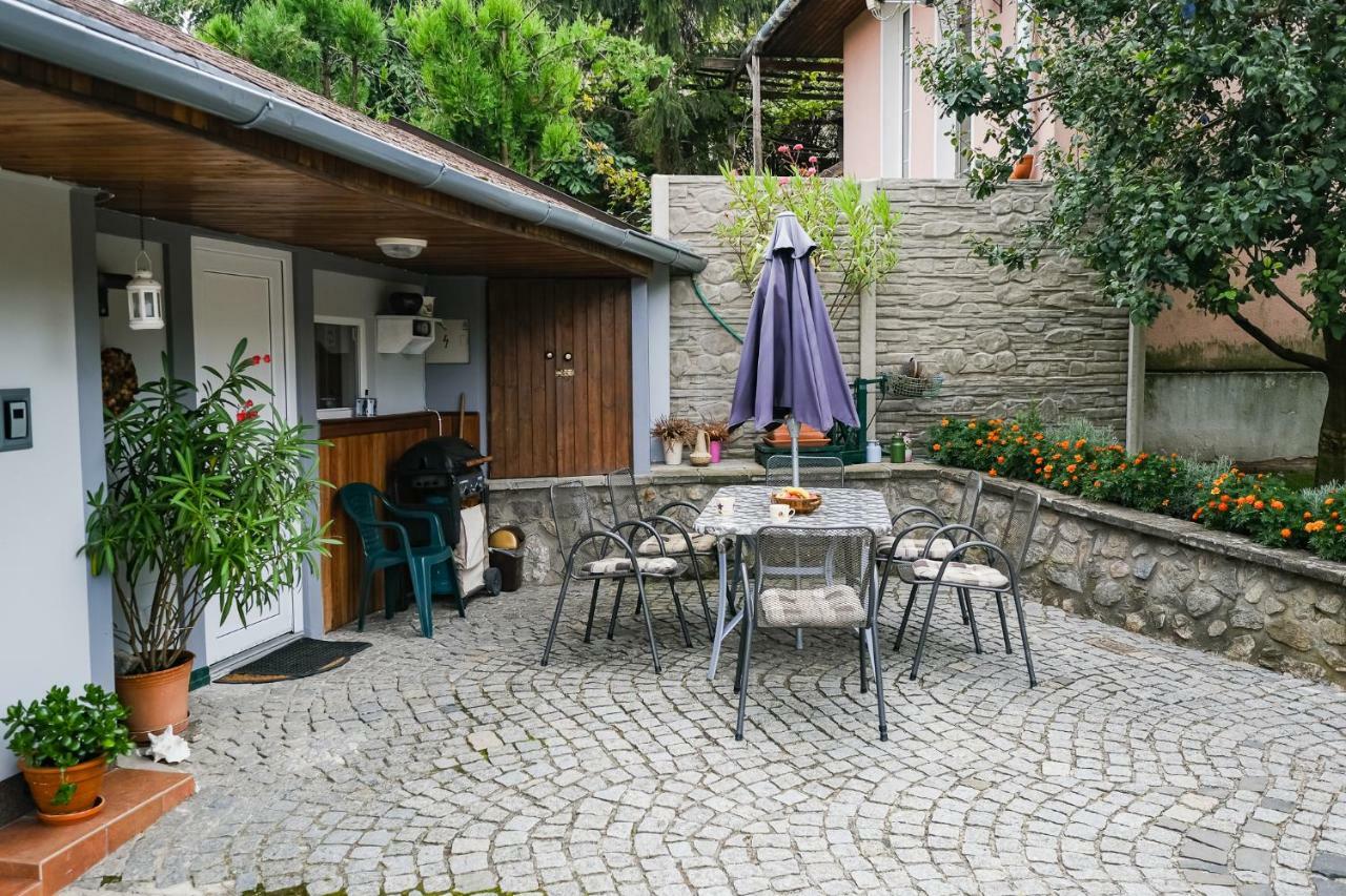 Apartment Livi Mikulov Buitenkant foto